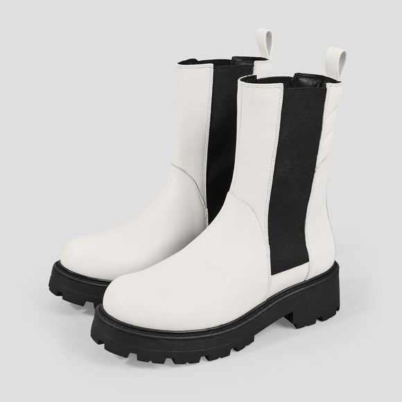 NWT Vagabond Shoemakers Chelsea Boots - Picture 2 of 9